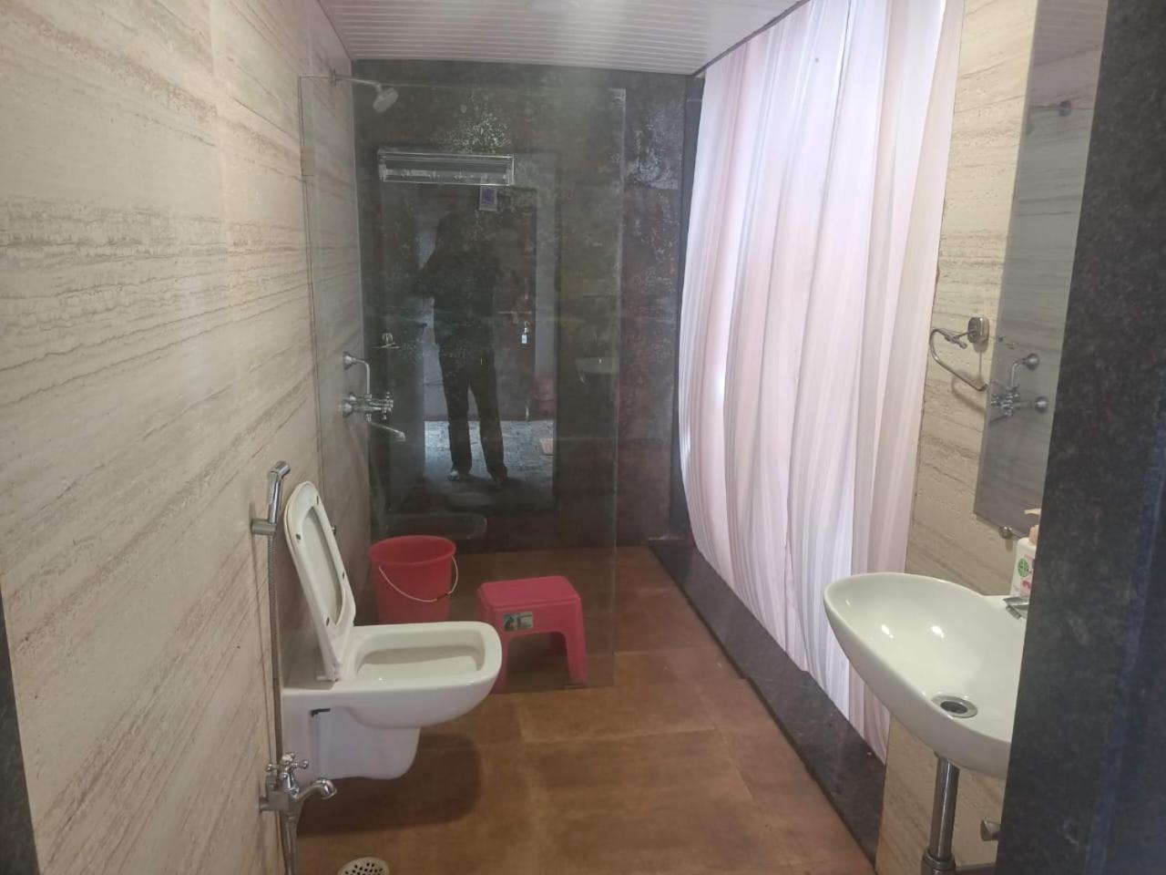 Hotel River Orchid Resort Satara Exterior foto